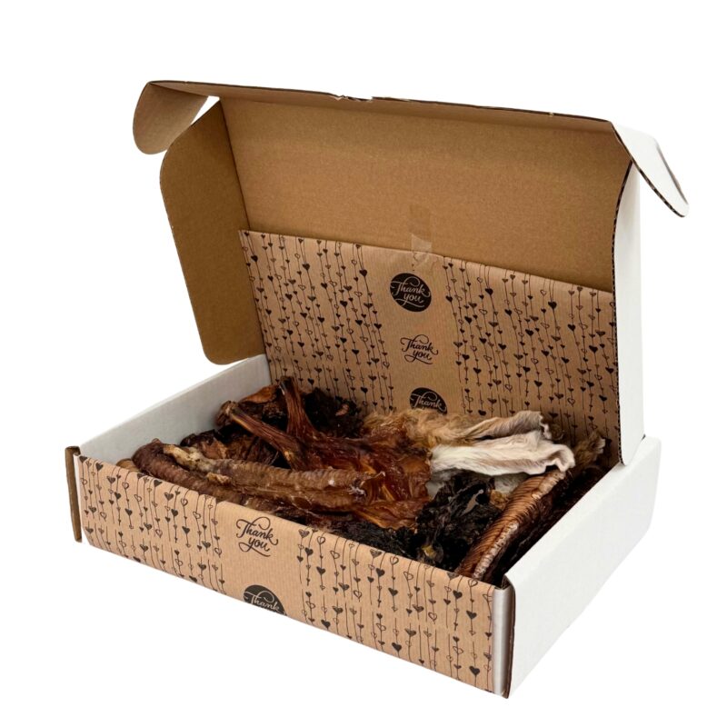 Whizzopet Halloween Box válogatás- nyúl, bárány és strucc jutalomfalat kutyának.